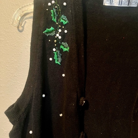 OHI Beaded Christmas Sweater Vest - Picture 4 of 5